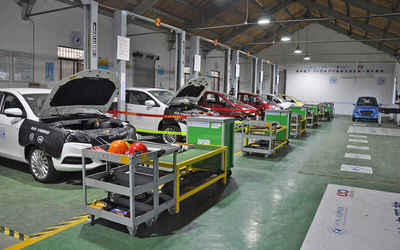 思看3D扫描仪 赋能5G+VR/AR数字职教，构建汽修实训新生态